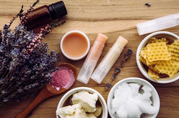 Unveiling the Golden Elixir: The Skin-Boosting Benefits of Beeswax Introduction